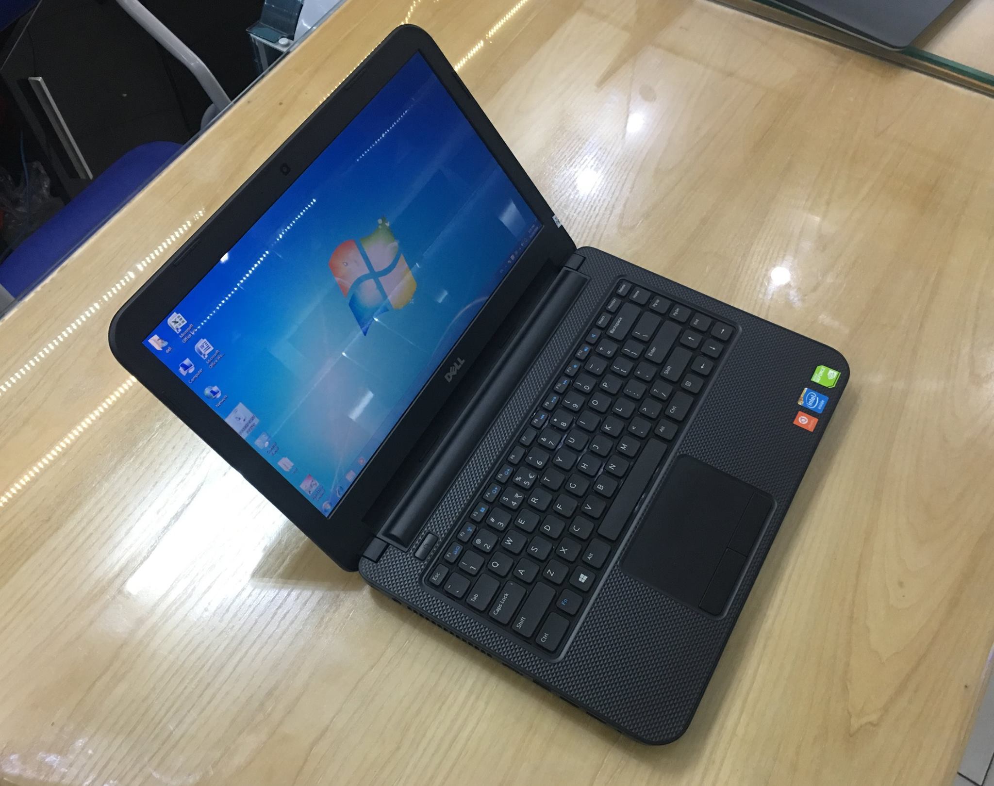 Laptop Dell inspiron 3437-8.jpg